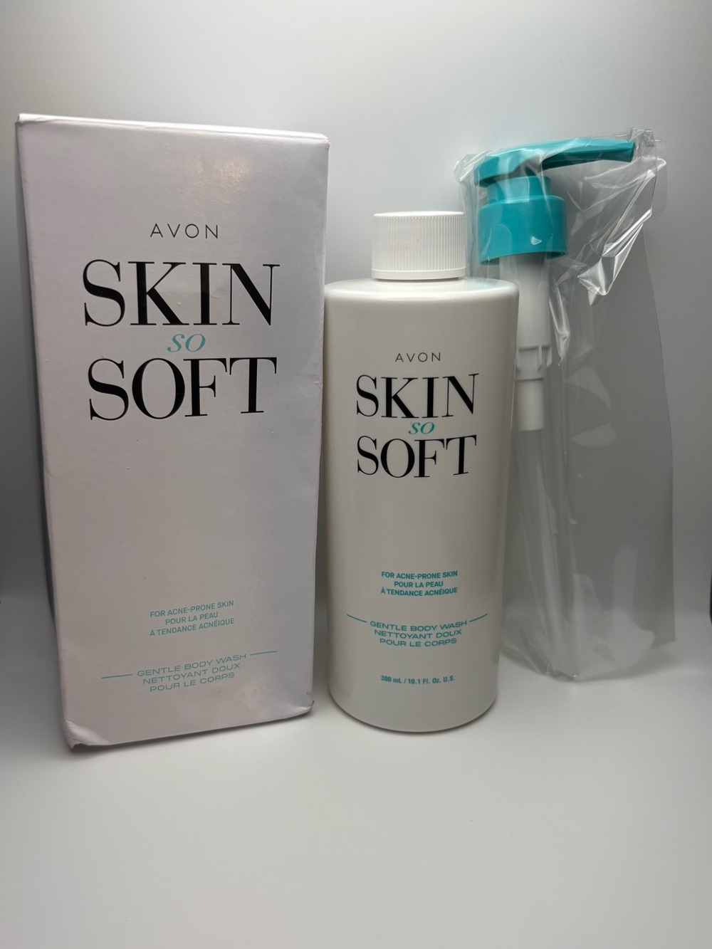 Avon Skin So Soft Gentle Body Wash - White with Teal Pump
